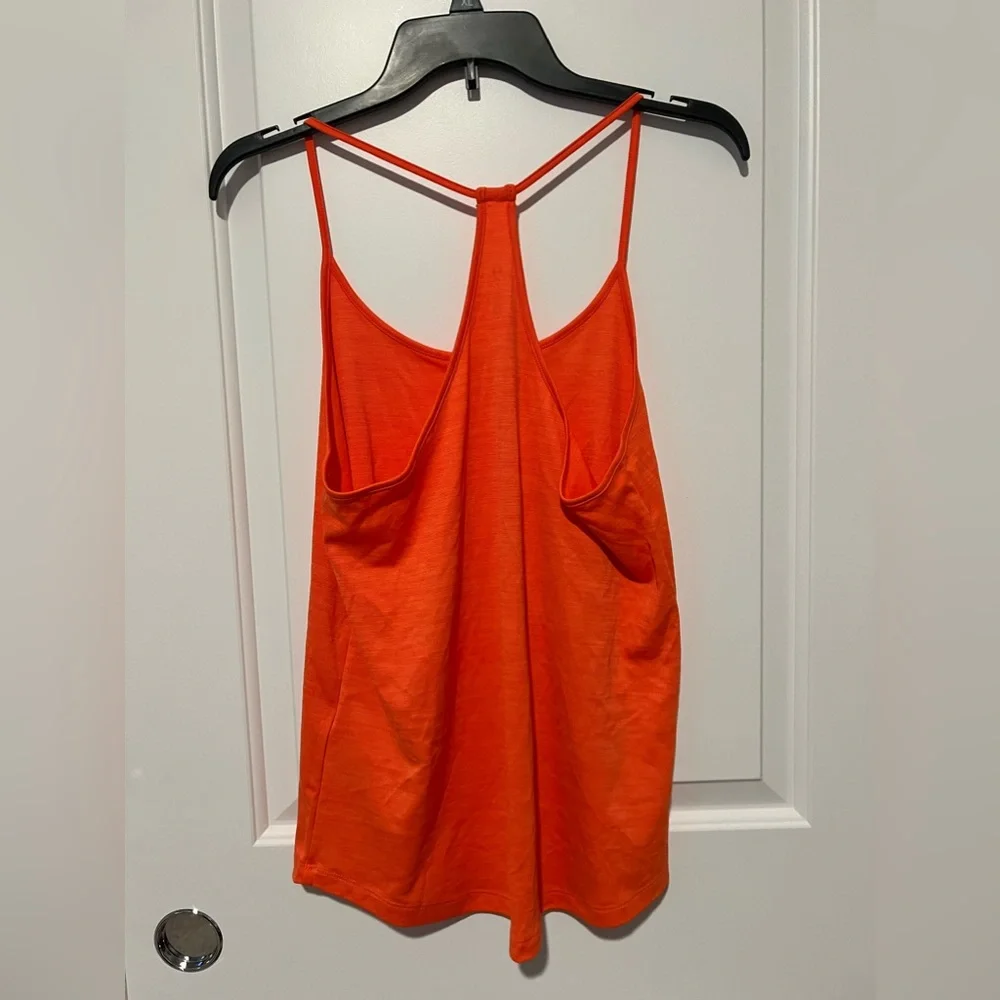 Under Armour Heat Gear Tank top size M - Picture 4 of 4